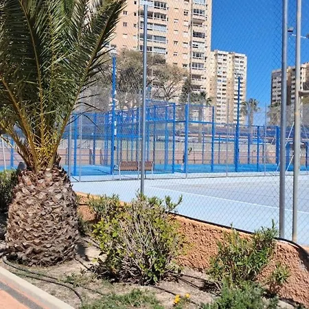 شقة Lanzas